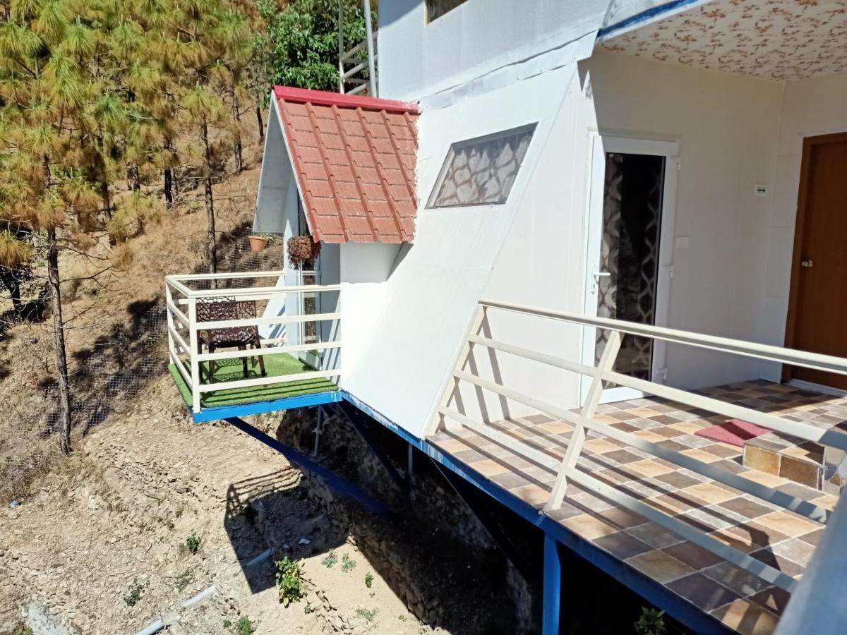 Ghughuti Resort Lansdowne Room photo